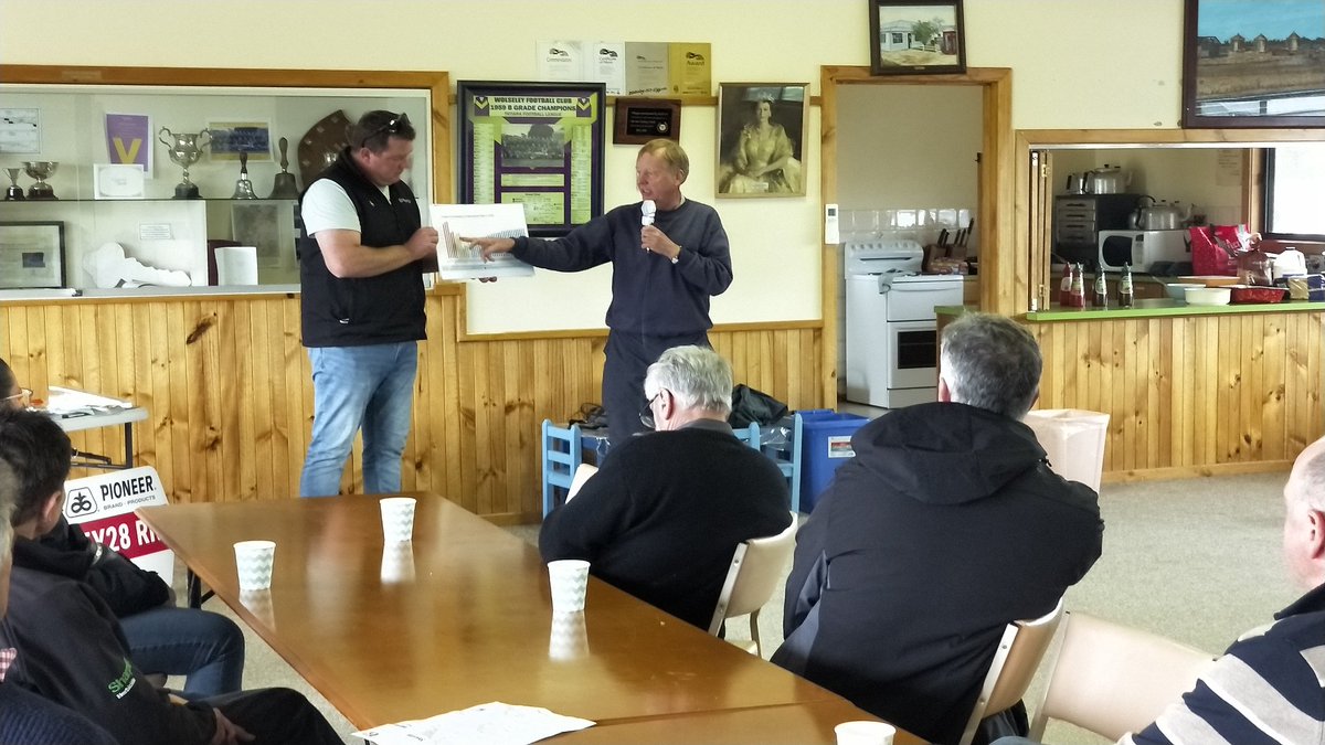 durumgrowers's tweet photo. SADGA & @MacKillopGroup Combined cropwalk due to the rain, kicks off at Wolseley Community Ctr
#rainraincomeagain
#SADGACropwalk https://t.co/NDRzjVxUDp
