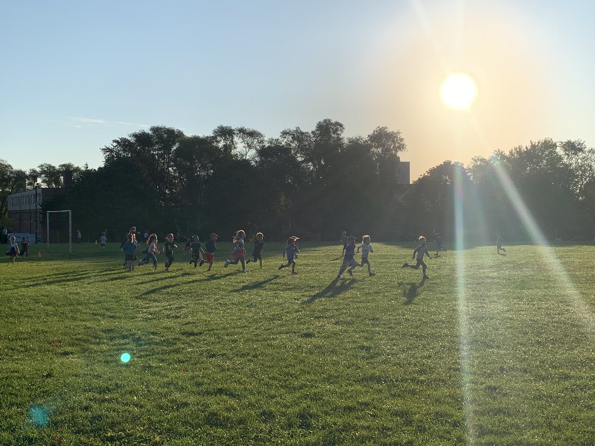 Huge turn out this morning for Cross country. What a great way to start the day🏃🏽