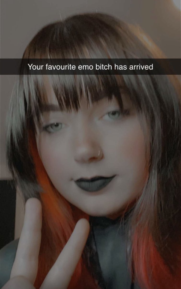Anna Hill Innittwtselfieday Tommyinnit A Favourite Emo Here Anna Hill Innittwtselfieday Tommyinnit A Favourite Emo Here