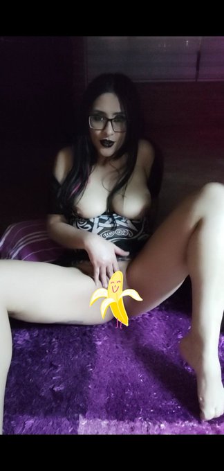 A few stills from my new video available to my Full Package subscribers on @FanCentro !! A teaser video