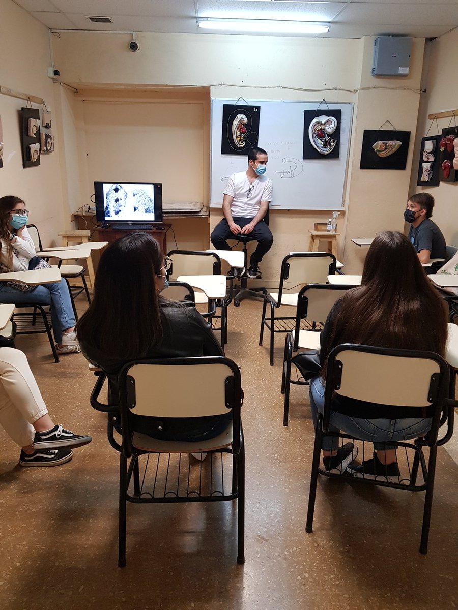 ezeqvarela's tweet image. Regreso a clases presenciales in situ. #EmbrioCát1 @cecim_nemed @UBAonline @UBAMedicina #clases
