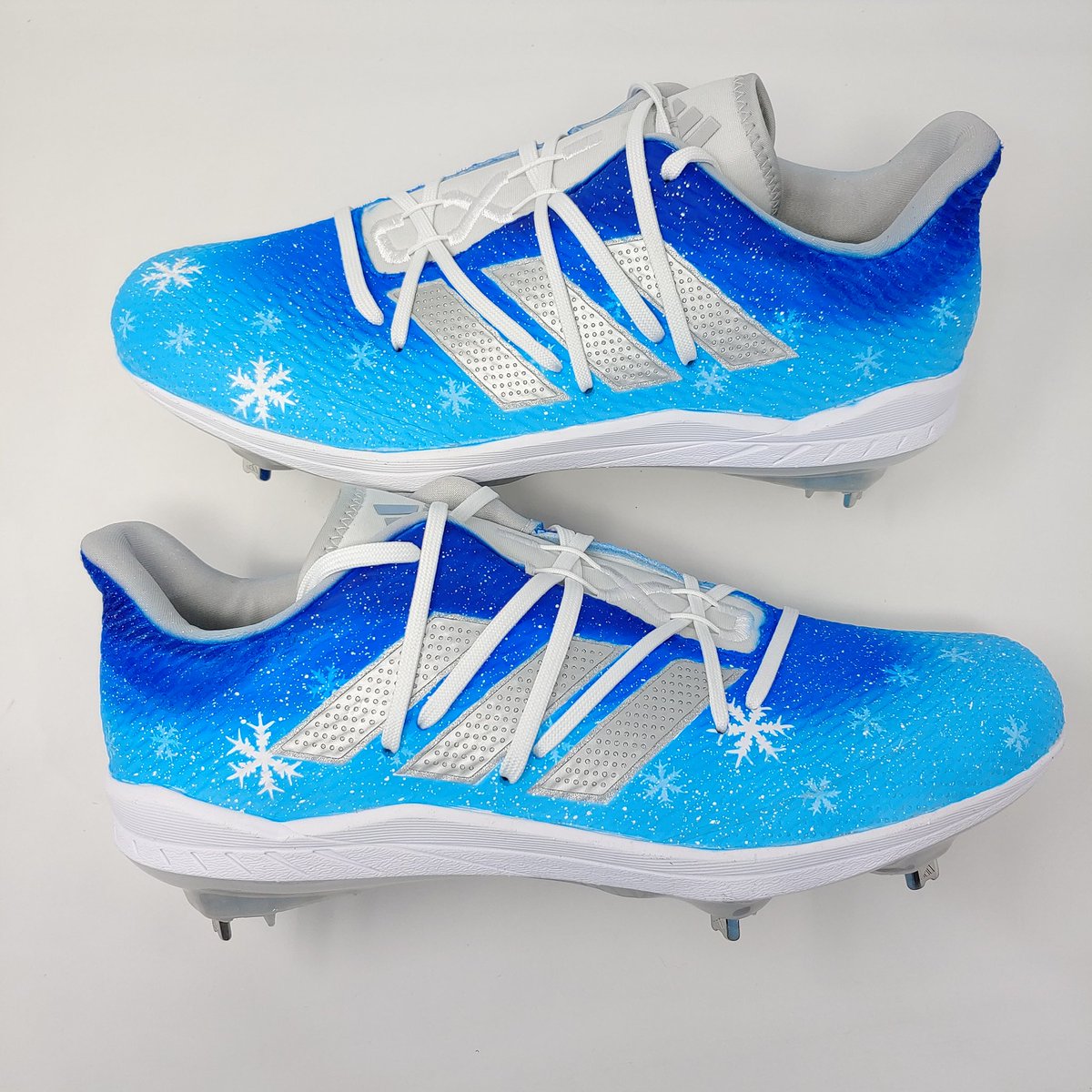 m7customdesigns's tweet image. Let it snow

#jacquardproducts #jacquard #stadiumcustomkicks #customcleats #paintedcleats #airbrushedcleats #allpaint #nostickers #nowraps #justsniffingpaint #m7customdesigns @JacquardProduct @stadiumck