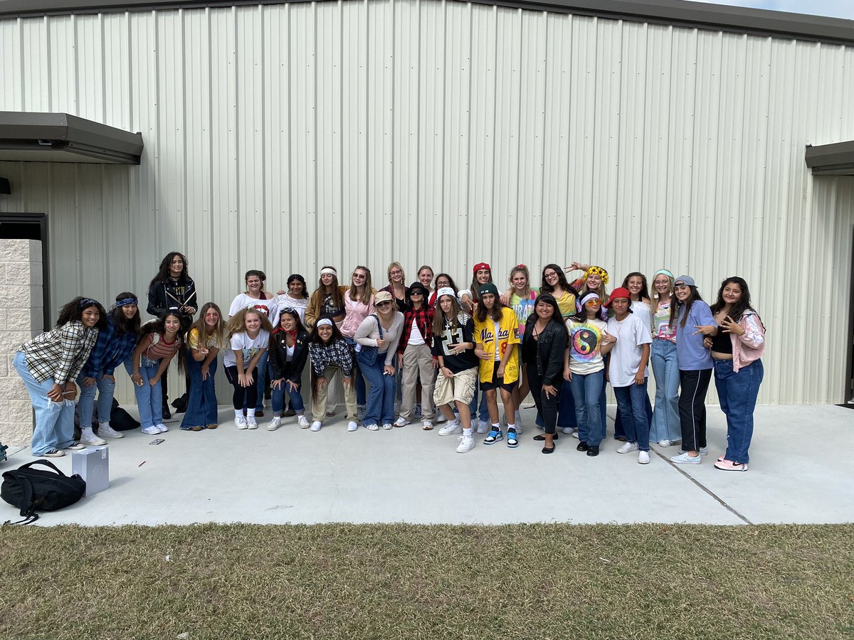 RFHS Girls Athletics tweet media