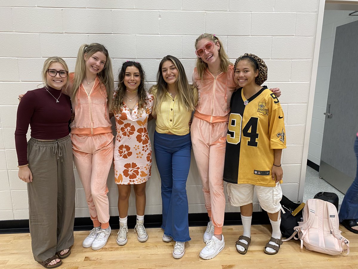 RFHS Girls Athletics tweet media