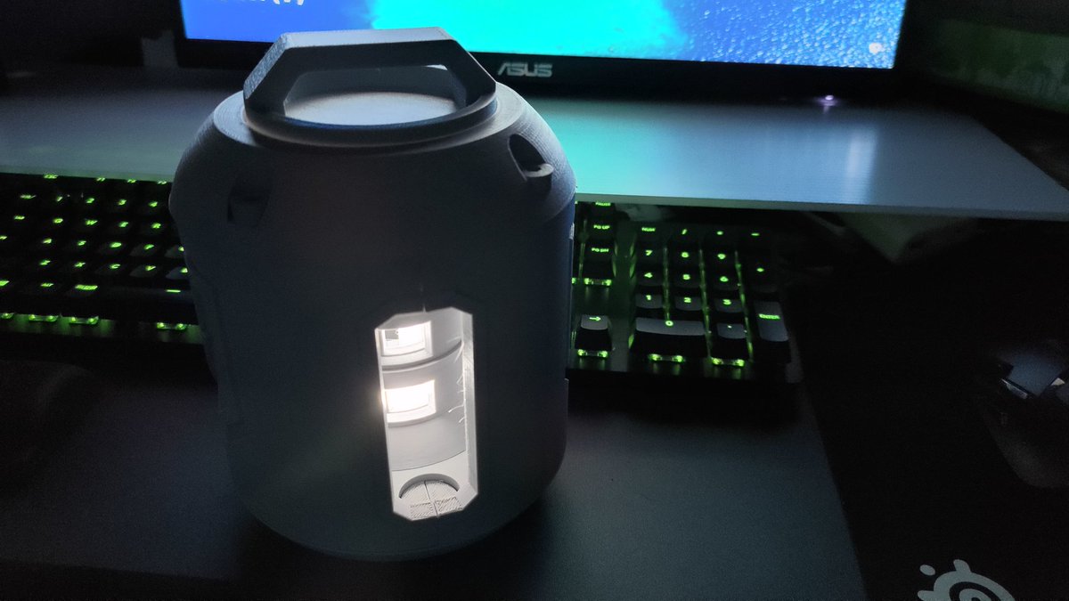 scape510's tweet image. ハロウィンのランタンパーツがほぼほぼ出力できたので仮組♥

ちなみにあの回復ギミック(回転＆引っ張り)も搭載💪

とりあえずこれが完成したら接着不要な設計に作り直したい🐐💩

#FlashForge
#CreatorPro2
#APEX 
#ApexLegends 
#エーペックス 
#エーペックスレジェンズ