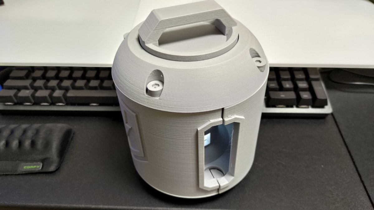 scape510's tweet image. ハロウィンのランタンパーツがほぼほぼ出力できたので仮組♥

ちなみにあの回復ギミック(回転＆引っ張り)も搭載💪

とりあえずこれが完成したら接着不要な設計に作り直したい🐐💩

#FlashForge
#CreatorPro2
#APEX 
#ApexLegends 
#エーペックス 
#エーペックスレジェンズ