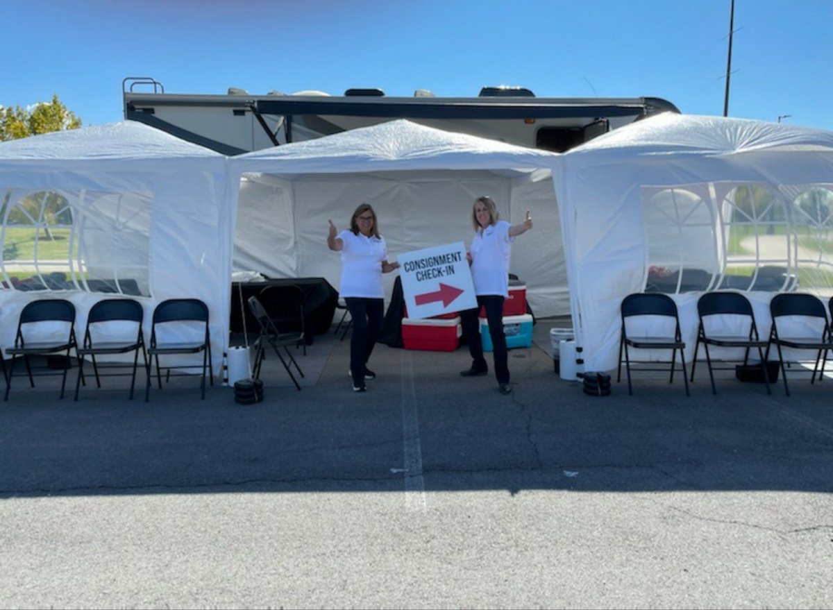 OccasionalRose's tweet photo. We had a great time out at the Bish's RV Consignment sale @maverik_center. Thank you for allowing us to provide you with your event needs. It was a pleasure working with all of you. #BishsRVIdahoFalls #BishsRVDavenport #BishsRVJunctionCity #BishsRVNorthSaltLake #EventManagement https://t.co/BjcW6ag5bx