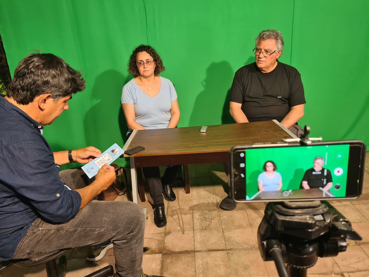 ELECCIONES ANEP 

Recorrimos medios y centros de estudio de Artigas. 
El 30 votamos a <a href="/jmazzoni11/">Julián Mazzoni Morosoli</a> y el gran equipo de la Lista 11, En defensa de la Educación Pública. 

#SinDocentesNoHayEducación
#SinEducaciónNoHayFuturo
#VivaLaEducaciónPública