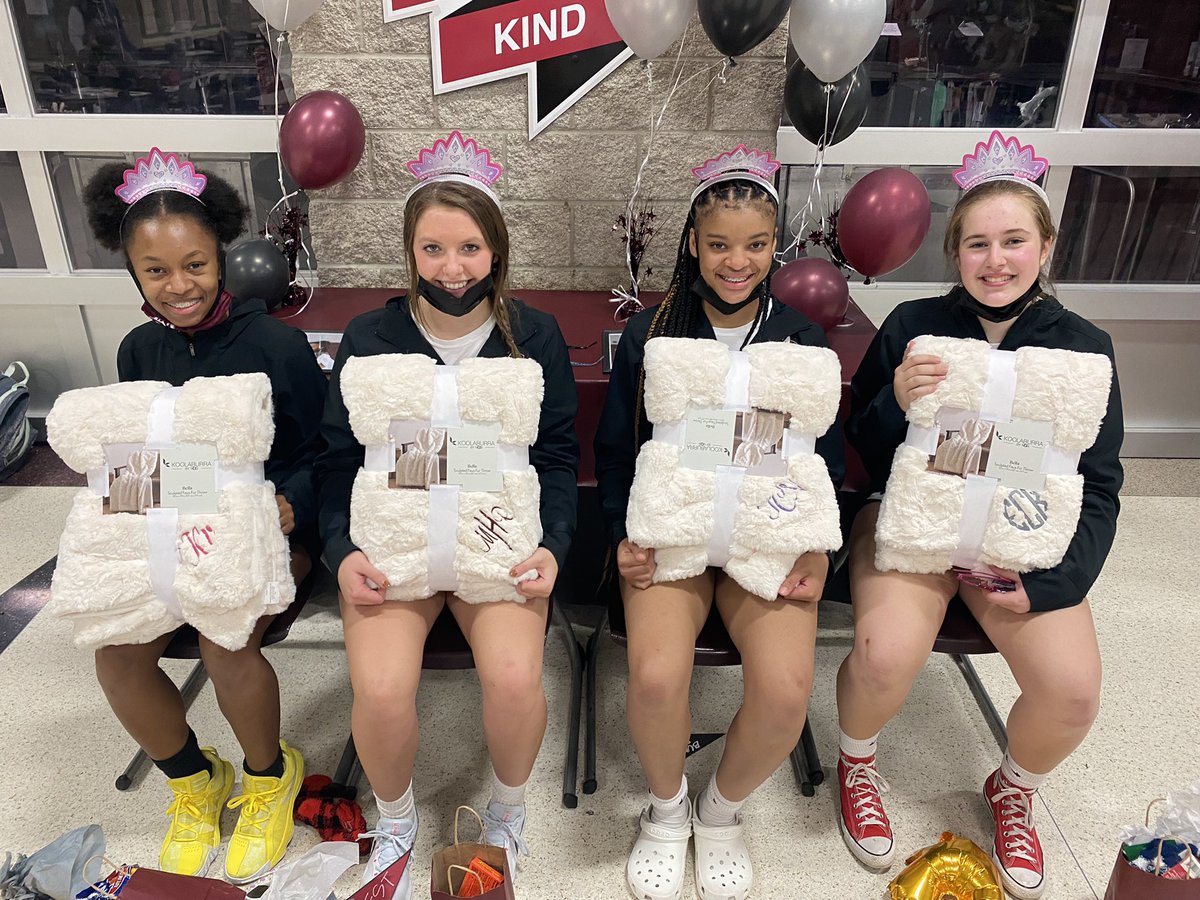 Maroons win on Senior Night! A fun night celebrating Toni, Ellie, Madison and Tori! Thanks for all you’ve done for the program!! #bwathletics