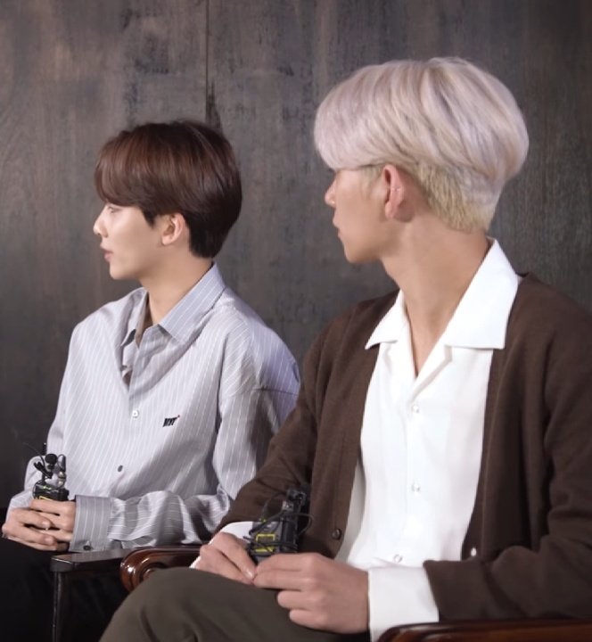 archive_hanshua's tweet photo. a year ago

#조슈아 #정한 #세븐틴 @pledis_17 https://t.co/yYrmhuAdKK