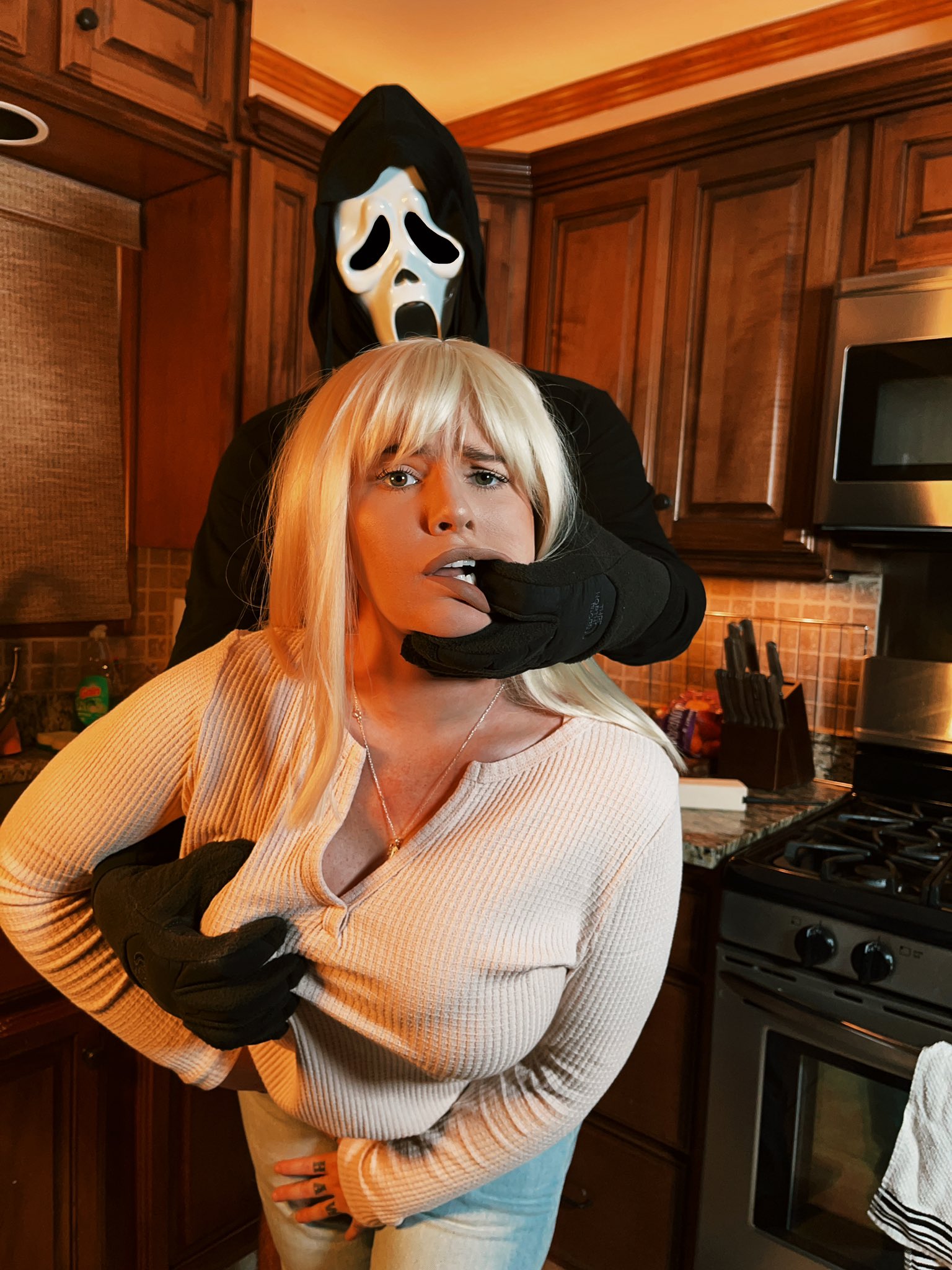 you should never say “who’s there?”, don’t you watch scary movies? 🔪 https://t.co/HNM0ecZhUO