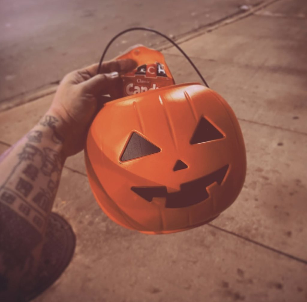 Jack o lantern plastic pail