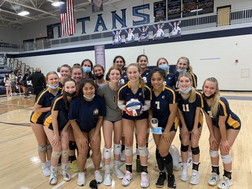 Eagles win against a gritty LSW team—and another huge milestone in the books, as Isabel Zimmerman reaches 1,000 career kills!  We love you, Bel! #eaglepride