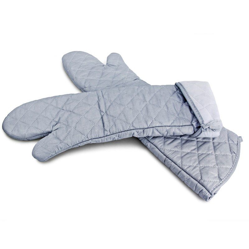 ForeFood1's tweet photo. 👩‍🍳Baking Tools Oven Gloves👩

🍰 Crafted using cotton
🍰 High temperature resistance
🍰 Can be used for oven, grill, and microwave
🍰 Wear resistant and durable

#forefood #foodmagazines #allaboutfood 
#instafood #kitchenwares #onlineshopping #baking

https://t.co/6az11UQOvX https://t.co/OVlPDP6vyi