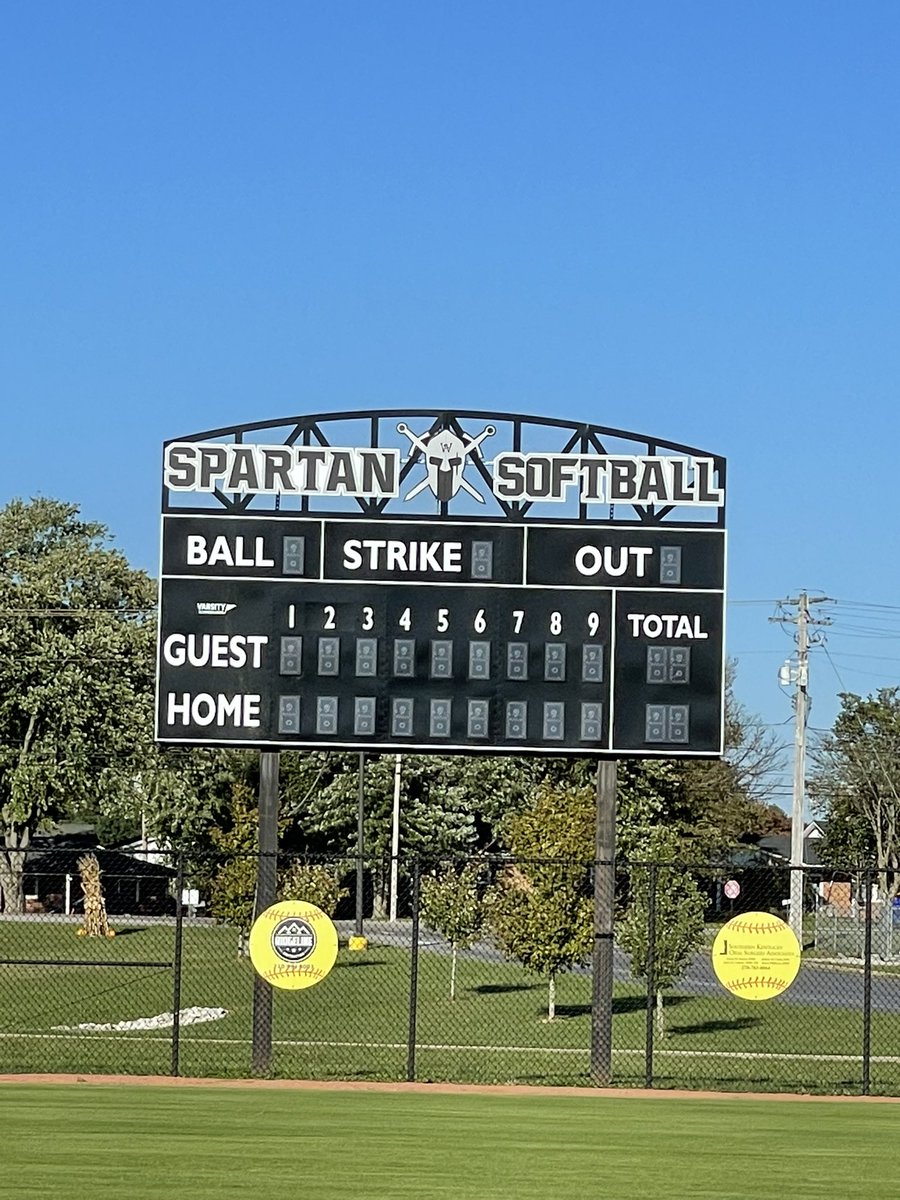 SWSoftball's tweet photo. ‼️ Check it out ‼️ ⬇️⬇️⬇️

A HUGE thanks to @SWSpartanAthl @SouthWarrenHigh @WarrenCoSchools for supporting us in purchasing our NEW SCOREBOARD and a BIG SHOUTOUT to our Maintenance Dept for installing it! 

Getting ready for our 2022 season! 
🥎🖤🤍🥎 https://t.co/R3LZnLaLww