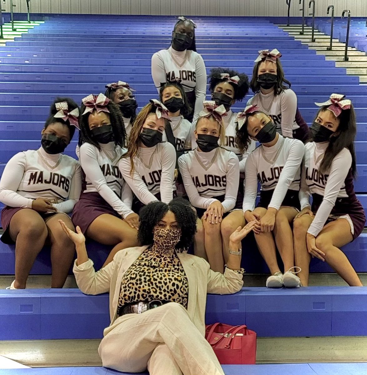MajorManiacs's tweet photo. Lets CHEER on our MV cheerleaders for placing 4th during semifinals‼️Show support by cheering 📣 them on during District Finals this Saturday, Hayfield at 12‼️ https://t.co/7YUNSBs75l