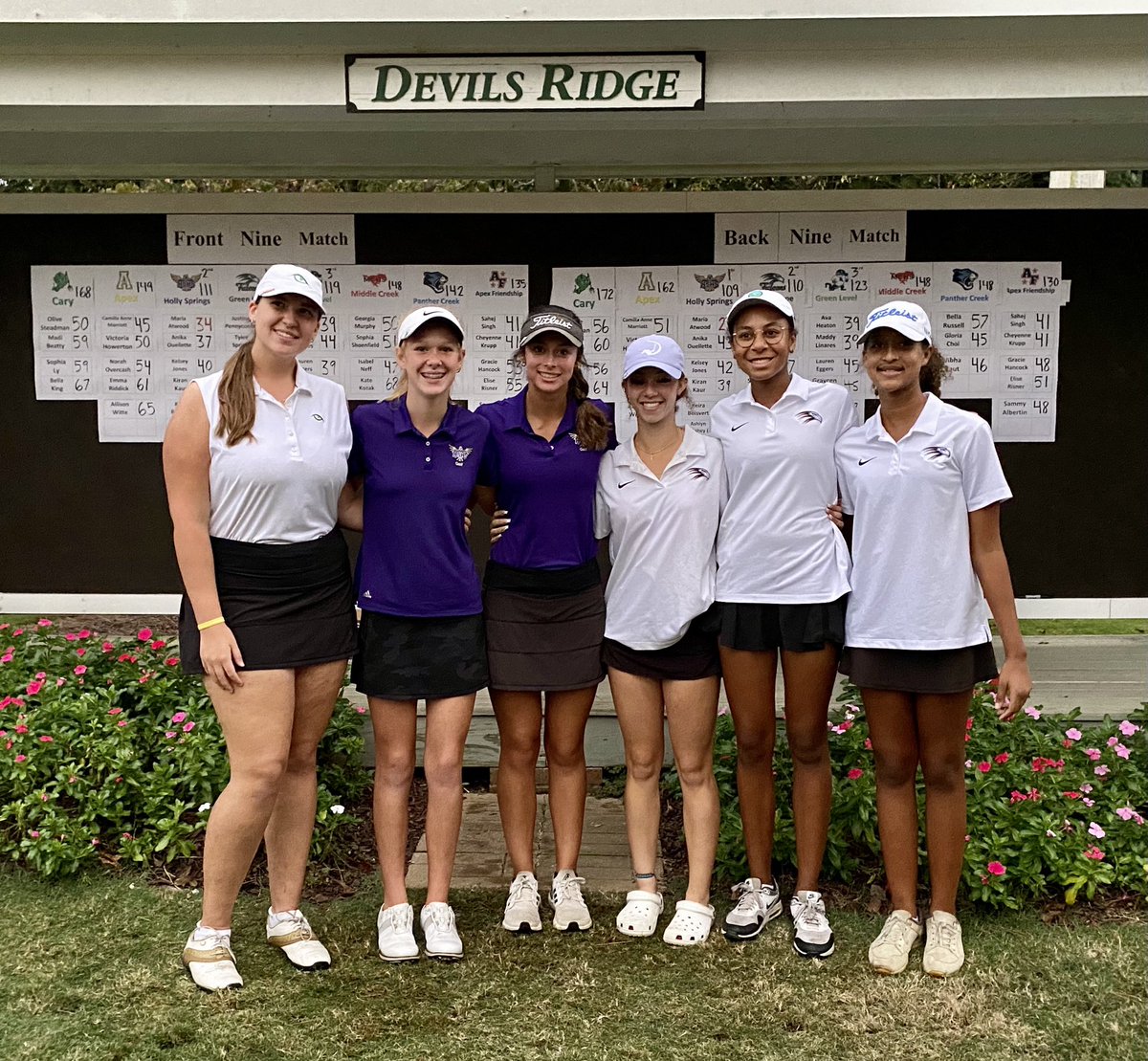 HSHSwomensgolf's tweet photo. Congratulations to HSHS Maria Atwood and Kelsey Jones - First Team All Conference and Anika Ouellette and Kiran Kaur - 2nd Team All Conference!! Way to represent lady hawks! 💜💛👏🏼🏌🏻‍♀️@HSHawksAD https://t.co/iG2wlJVbT5