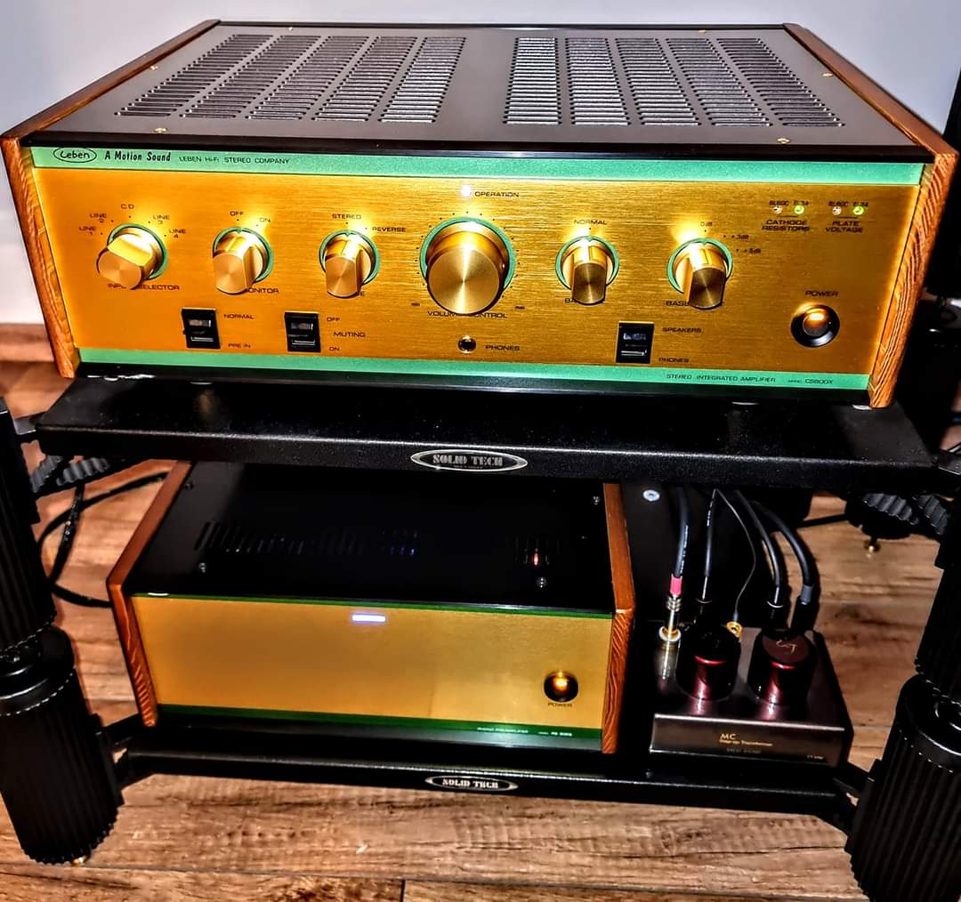 Berny2876's tweet photo. #Leben CS600X
Leben RS30EQ
Step up #Etsuro Urushi ET-U50
Cables #Auditorium 23 https://t.co/QfYtpvXzR8