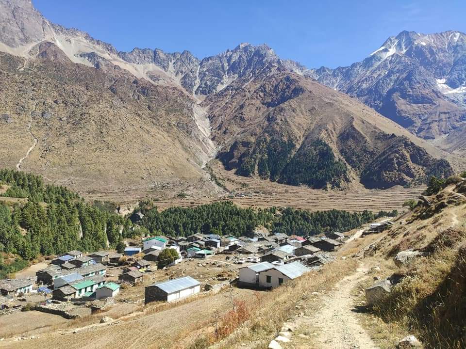 AnupamTrivedi26's tweet photo. Road connectivity restored in Darma valley - a strategic valley close to Indo China border in Uttarakhand - after more than 3 months - 115 days to be specific. The valley was cut off from the outer world during monsoons.
#India #China #borderroad https://t.co/ufJpCy5RZQ