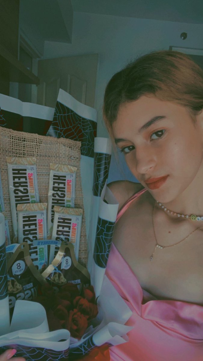 Princess 💫 tweet media