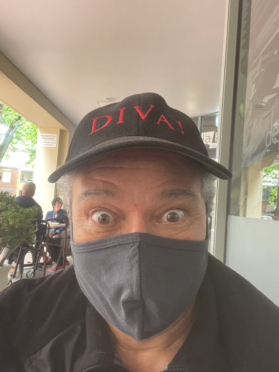 AntonEnus's tweet photo. Forced to take cover because it’s still two days till my haircut. #LockdownChronicles https://t.co/1h6kuHjUJi