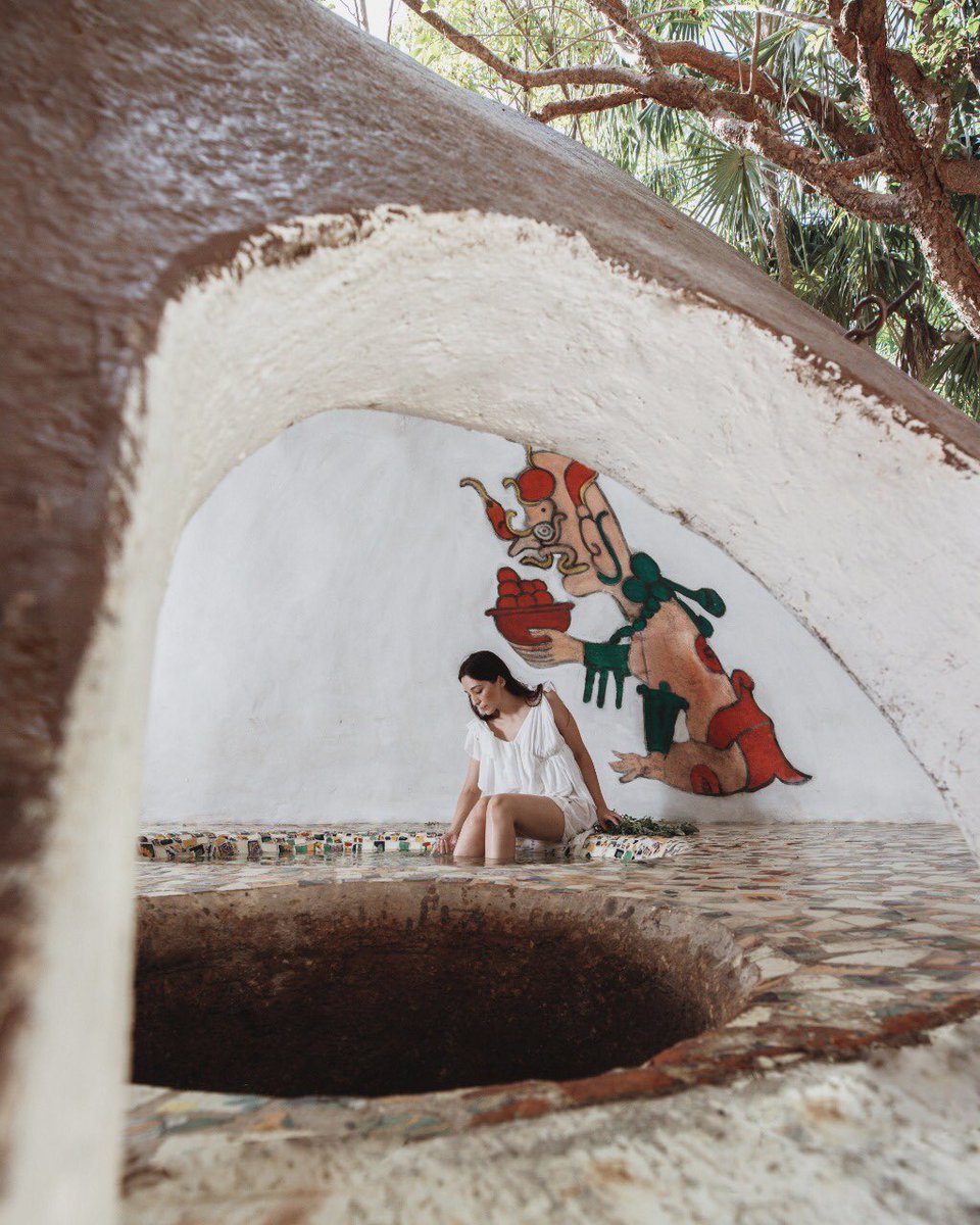 RothAzulik's tweet photo. Recuperamos todas las formas ritualisticas de explorar nuestro mundo interior, así nos conectamos con el temazcal, y recordamos lo que significó para nuestra existencia el nacer. Desde el temazcal nos reinventamos, reiniciamos y reconectamos

#ROTH #azulik #rotharchitecture https://t.co/PG1hIV8h1E