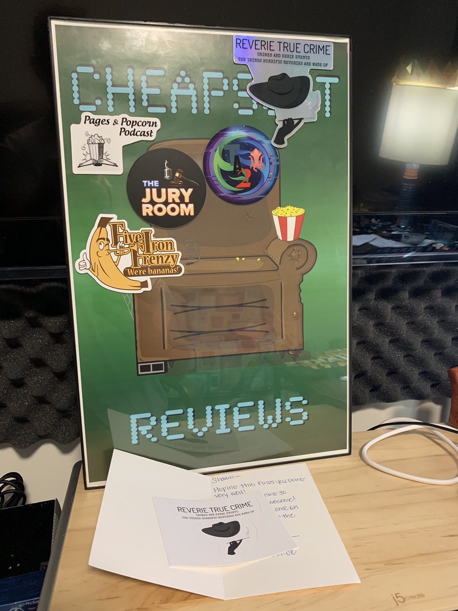 cheapseatcast's tweet photo. Huge thanks to @ReverieCrimePod for the beautiful note and stickers. It joins @PagesPop @juryroompodcast @PodcastTa2squid and @fiveironfrenzy on my sticker board.
#sharingStickers #Stickerboard #PodernFamily https://t.co/jc35nUjAkf