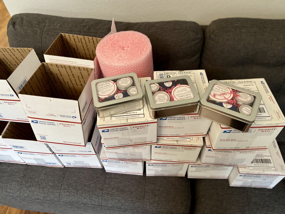 ChristinaVirtu's tweet photo. Excited to see another shipment of #CopingKits go out! A special Thanks to those who have made this possible.#BreastCancerAwareness https://t.co/q9VRLzW2mX