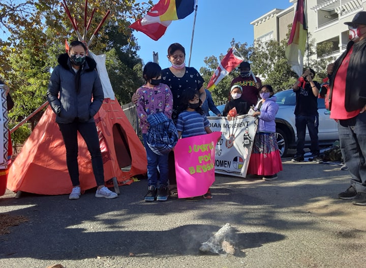 SFNewsfeedus's tweet photo. #IndigenousPeoples Demand Justice for #MissingDaughters: https://t.co/KiwJln2gAG @GoogleNews @GoogleNewsInit @GoogleNewsstand @GoogleNewsLab @instagram @InstagramComms @EINPresswirePR @EINPresswire @EINPress @MSGindrey @thegindrism @msgindrey2020ny @TwitterFrance @TwitterParis https://t.co/72urho9gY6