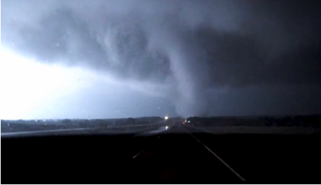 IrishStogner's tweet image. Tuesday night twister (8:30pm) near Snyder -- captured by @F5Video live on @kfor #okwx #4warn