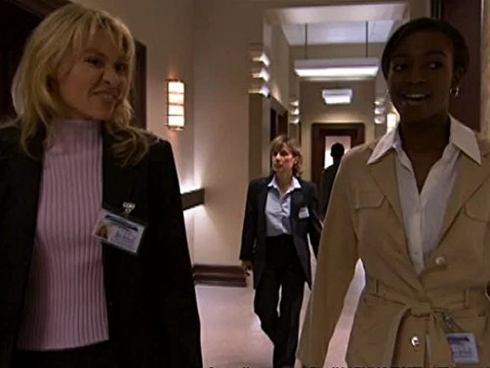 k50cullen's tweet photo. In 2002 and 19 Years Ago, #SueThomasFBEye premiered on PAX TV (@iontv) on this day and I wonder if it will make a comeback someday RT and Like if you remember this show. (@DeanneBray, @yannick_bisson, #RickPeters, @enukaokuma, @Marc_A_Gomes, #TedAtherton, #TaraSamuel, https://t.co/JjSEauLbLM