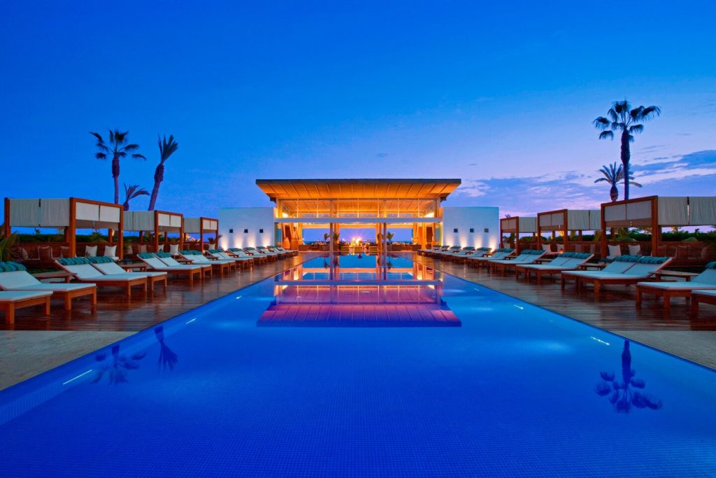 RyokoMagazine's tweet photo. Hoteles peruanos destacan entre los mejores de Suramérica. https://t.co/ZucI0qJMlW vía @RyokoMagazine https://t.co/FN24wdLfle