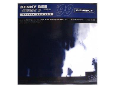 Recently played: Benny Bee Ft Jenny B - Waitin' For You (06:00)  #italo #iventi #nowplaying https://t.co/8wrkUua0qr https://t.co/Wbf5ew5LW4