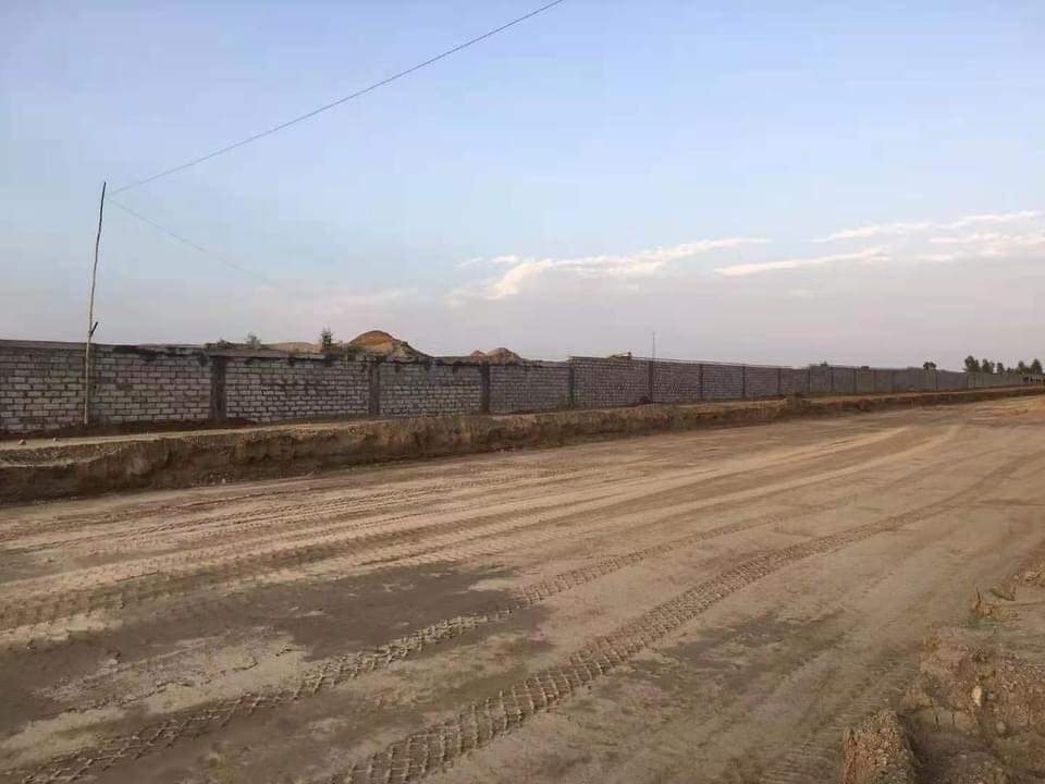shahsabg's tweet photo. #Rashakai #SEZs #CPEC will generate over 250,000 direct and indirect jobs,Construction work in zone &amp; different units swiftly progressing.Reception center, complex building,internal road,boundary wall,drain and other construction activity taking place.
#InvestInKP #Pakistan https://t.co/zUq4ONak23