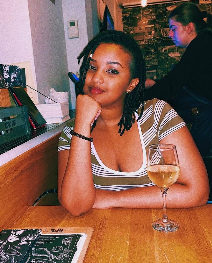 CodesFlorida's tweet image. Thank you for 10k followers
Sijui niwafanyie nini😭