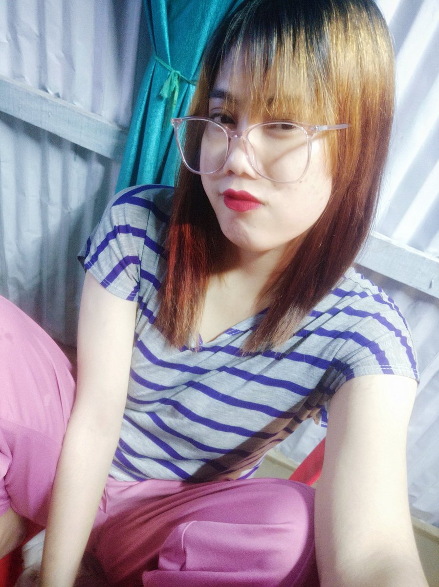 RoniBala14's tweet photo. 👄 https://t.co/GROQPdxGpU