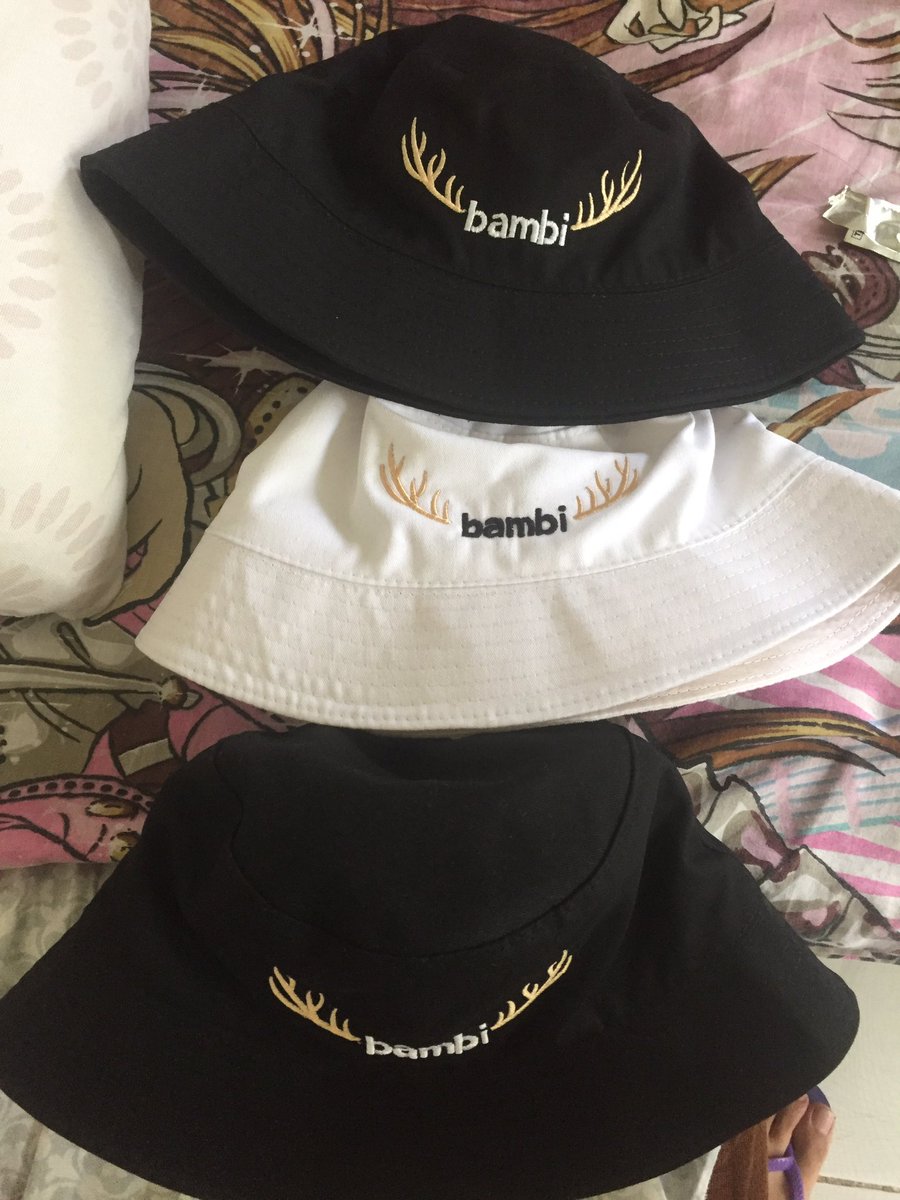 minieforkoo's tweet photo. hi bucket hats arrived today! #MFKUpdates https://t.co/pHfdsjMmrm