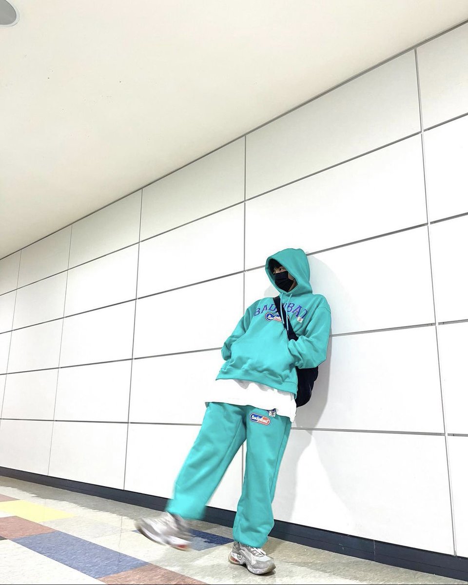 daily ateez 💙

#ATEEZ #에이티즈 <a href="/ATEEZofficial/">ATEEZ(에이티즈)</a>