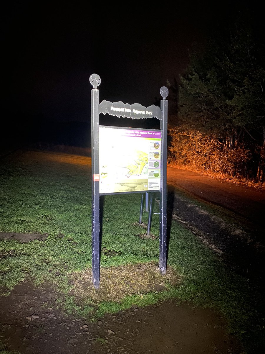 XJRT1964's tweet image. Fookin light packed in at 7 miles, middle of nowhere 👻🤣 #iphonelight 💪😎 #itlldo