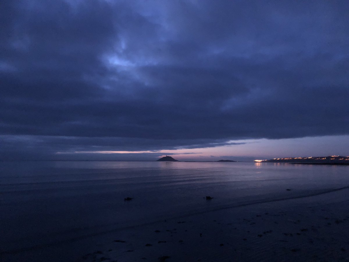Dorasbeag's tweet image. Morning swim Ardnahinch with Ballycotton in the distance