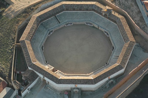 Plazas de toros, patrimonio artístico y cultural

🏟️  Medina de Rioseco (Valladolid)

💫 #TauromaquiaPatrimonioCultural