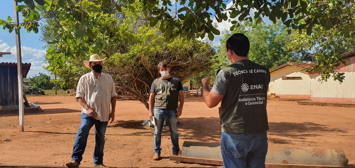 NorteAgroTO's tweet photo. Propriedade rural de Tocantinópolis melhora pastagens com a Assistência Técnica e Gerencial do Senar.

Saiba mais: https://t.co/1uDreIkh64

#NorteAgroTO #Senar #FaetSenar #produtoresrurais #produtorrural #assistênciatécnica #Tocantins #agricultura #agropecuária #pecuária https://t.co/CdmWMrKhUH