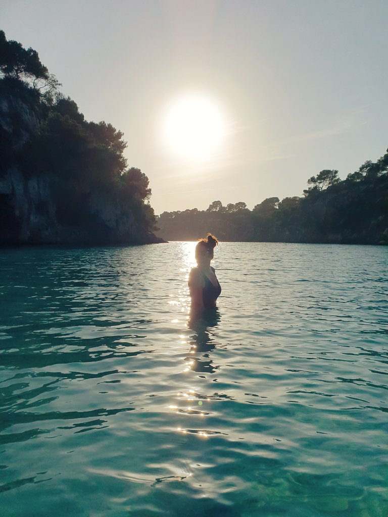 AndyGomcha's tweet photo. 🏝️❣️
17/12/2020 https://t.co/B8b14PXv0f