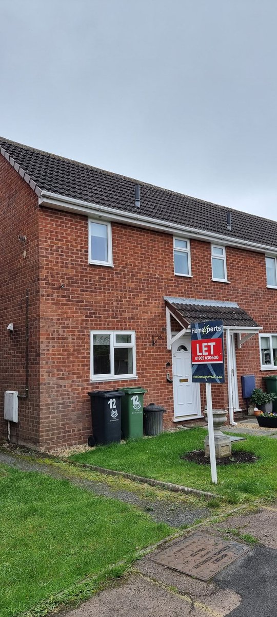 HXWorcester's tweet photo. #Worcester #landlords. HomeXperts need your #propertiesforrent. This one was #let on the first viewing, huge #rental demand.
01905 630600 for further details
#Worcestershirehour https://t.co/V82K45UO4r