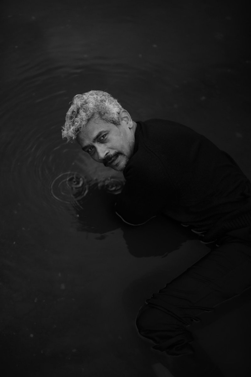 atul_kulkarni's tweet photo. For more pics visit the revamped https://t.co/IseQtrWrxN 
And DO click on ‘website credits’ link on the website to know the talented team which created it ! https://t.co/UR7vDDFlki