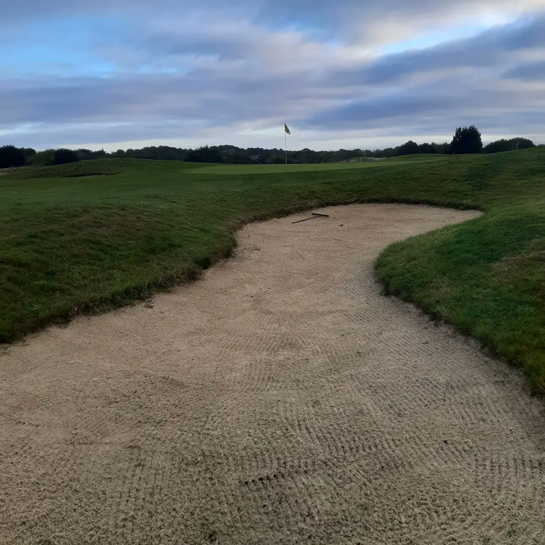 CaddingtonGolfC's tweet photo. A cut/selective spray for the greens and green complexes today.
In addition we are divoting yesterday's play on tees, footprint raking bunkersand cutting rough.
Not a bad start to the day.
#golf #golfers #greens #tees #spraying #divoting https://t.co/xJwT57TcGo