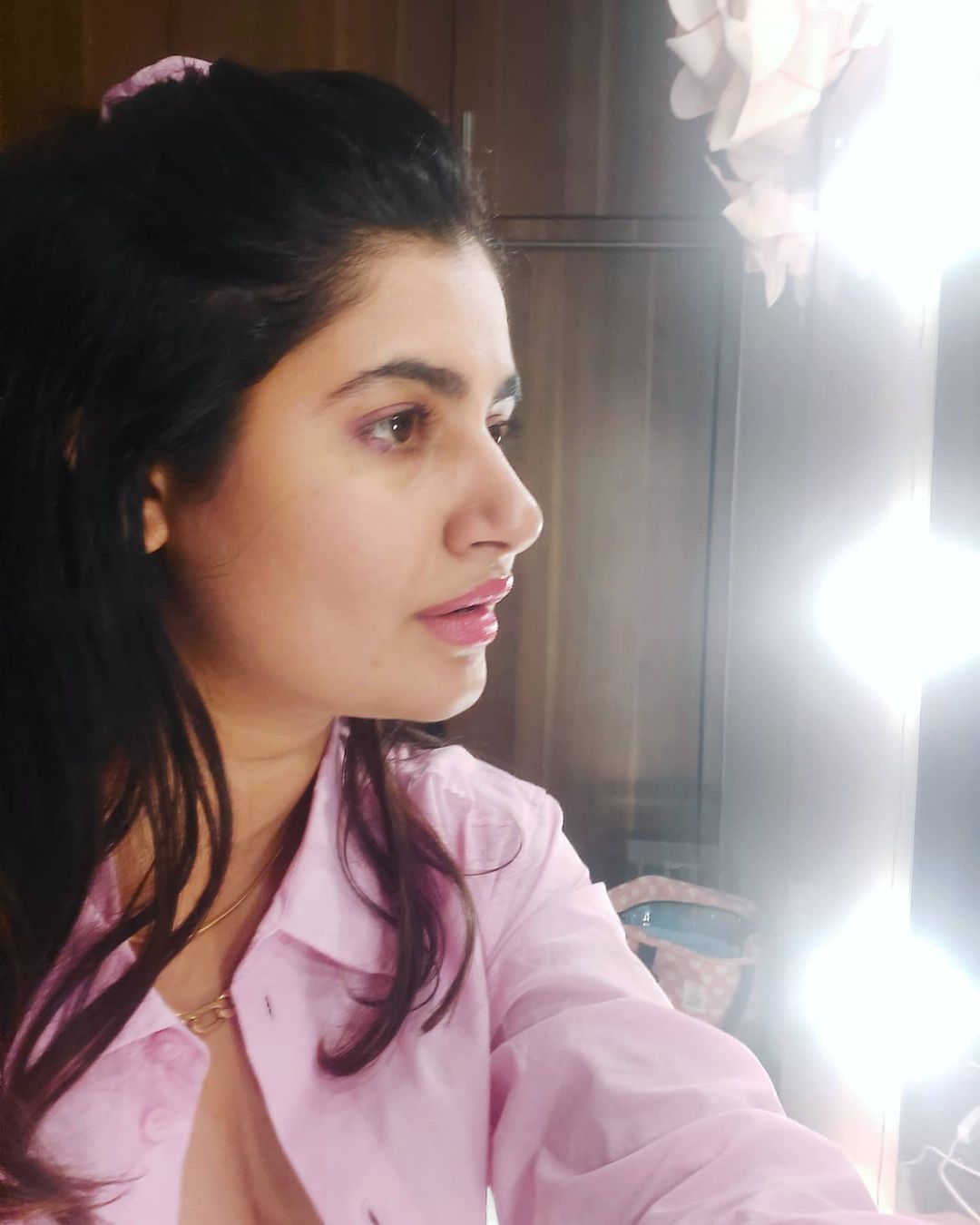 FBkCRNbVIA0vw2R?format=jpg&name=large