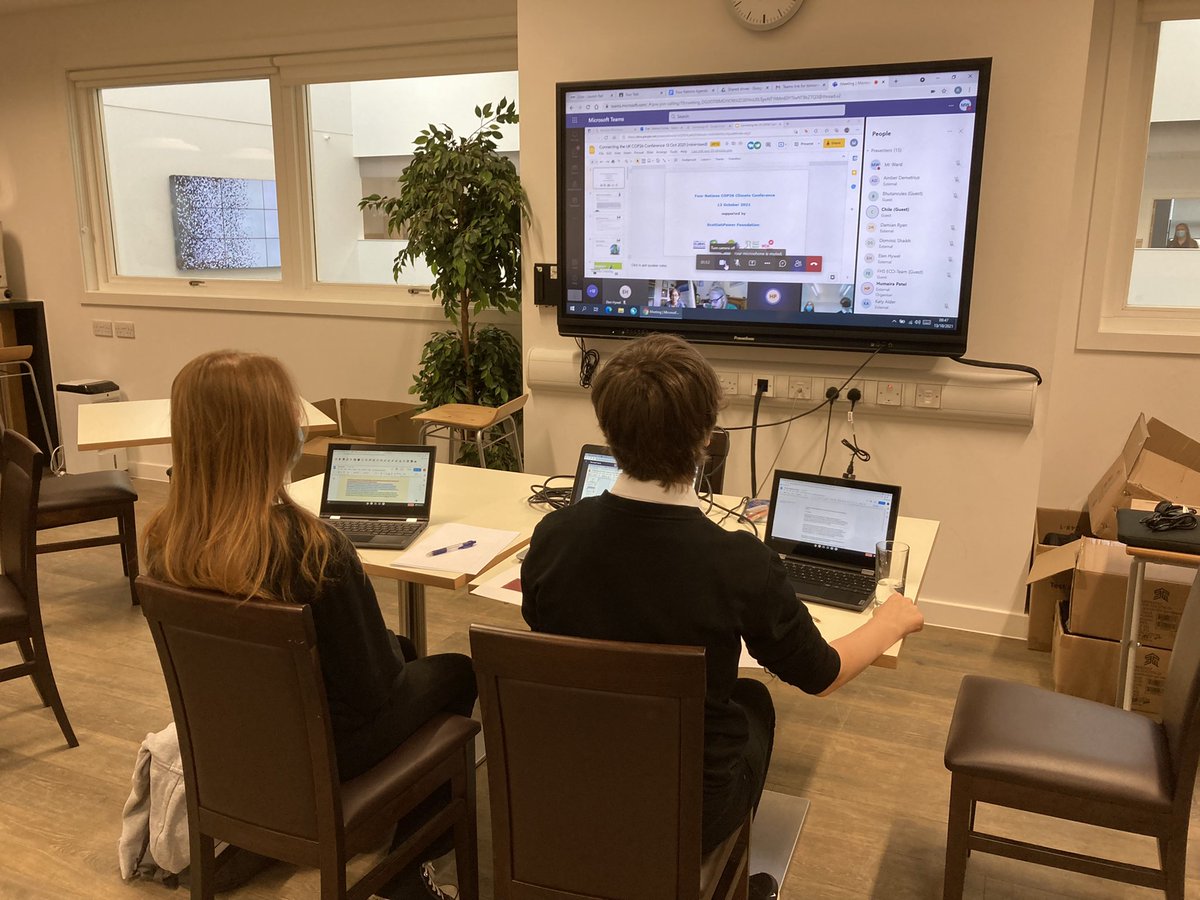 Newbattle high school kicks off the Mock COP21 schools conference