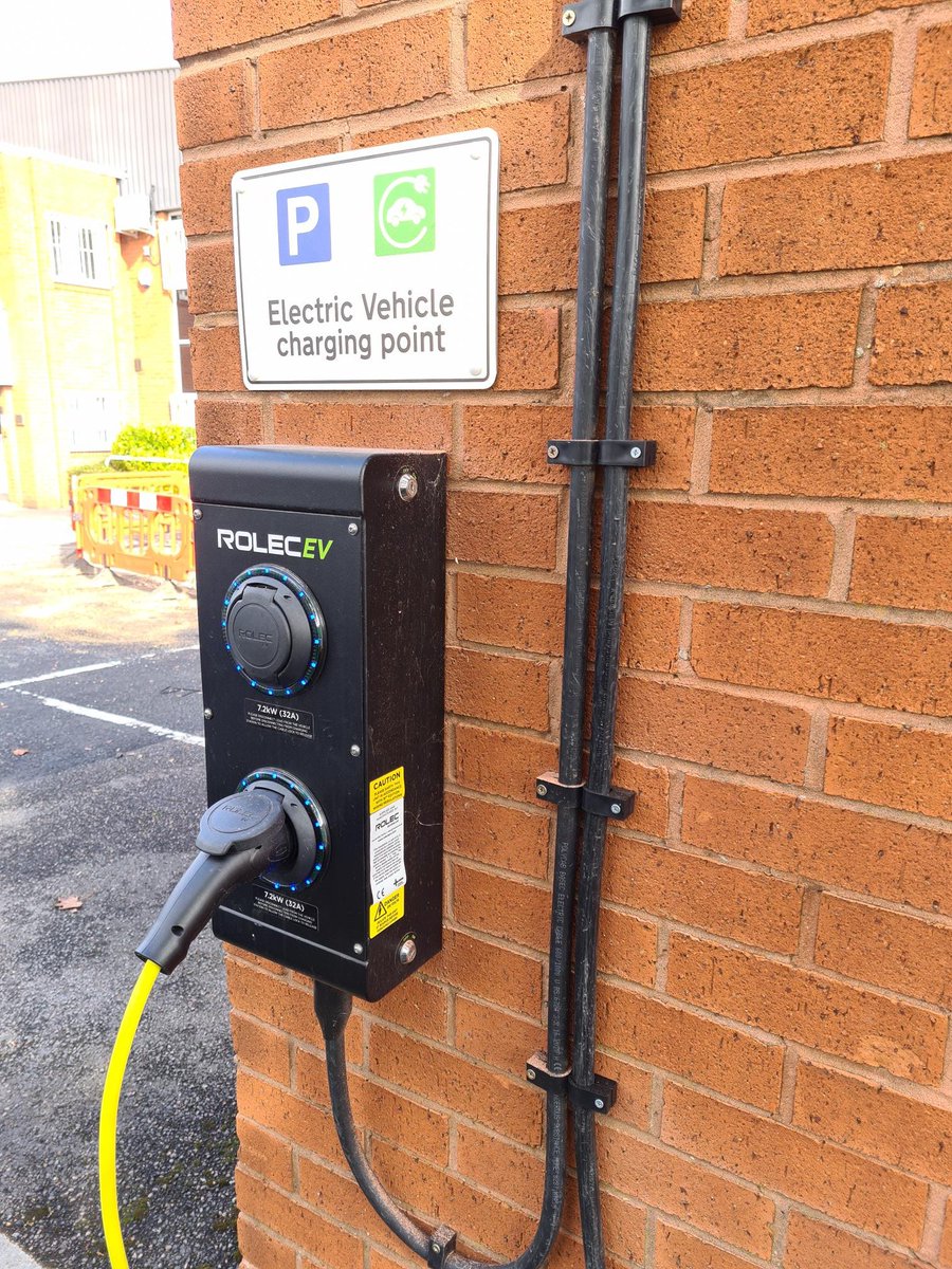 g_relectrical's tweet photo. Wall mounted and pedestal options taken, we are super proud to assist them with their requirements. Containment, cable run, groundwork, installation, protective barriers and testing we did it all. #gandrelectrical #evchargers #rolec #evinstall #gogreen2021 https://t.co/VJYUUjoE7k