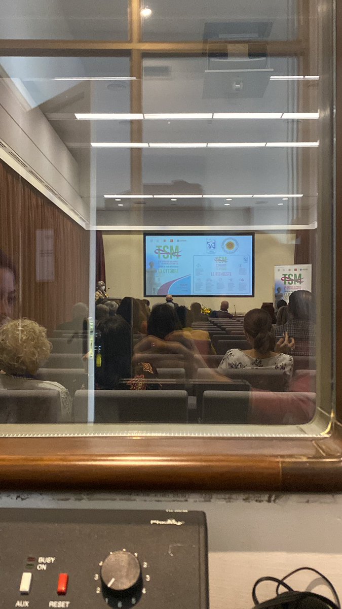 Oggi in diretta da Villa Zito a Palermo per la giornata nazionale di #prevenzione del #tumorealseno 

Una bellissima opportunità per la sensibilizzazione di un problema estremamente attuale e di enorme importanza.

facebook.com/associazionese…

#palermo #villazito #medicina